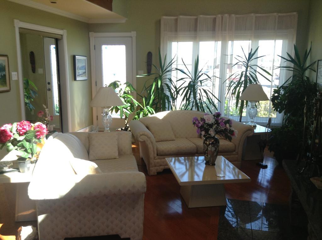 Douces Evasions Bed & Breakfast Saint-Anselme Екстериор снимка